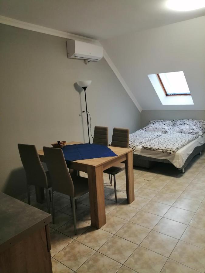 Apartman Pavai Hajdúszoboszló Dış mekan fotoğraf